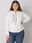 Ecru rozpinana bluza plus size Kaylee - zdjęcie 4