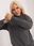 Ciemnoszara melanżowa bluza plus size bez kaptura Harmony - zdjęcie 6