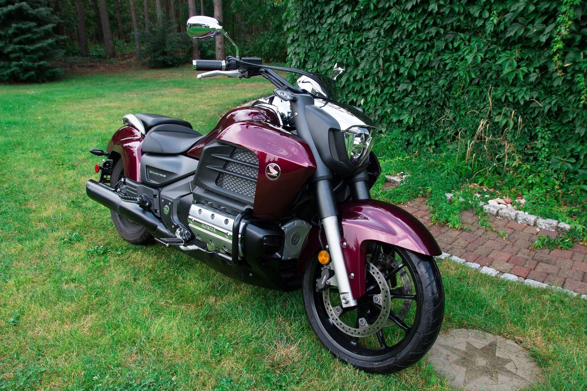 Honda gl1800 valkyrie