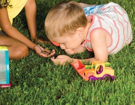 B.Toys Pudełko Na Owady Z Lupą I Akcesoriami - zdjęcie 2