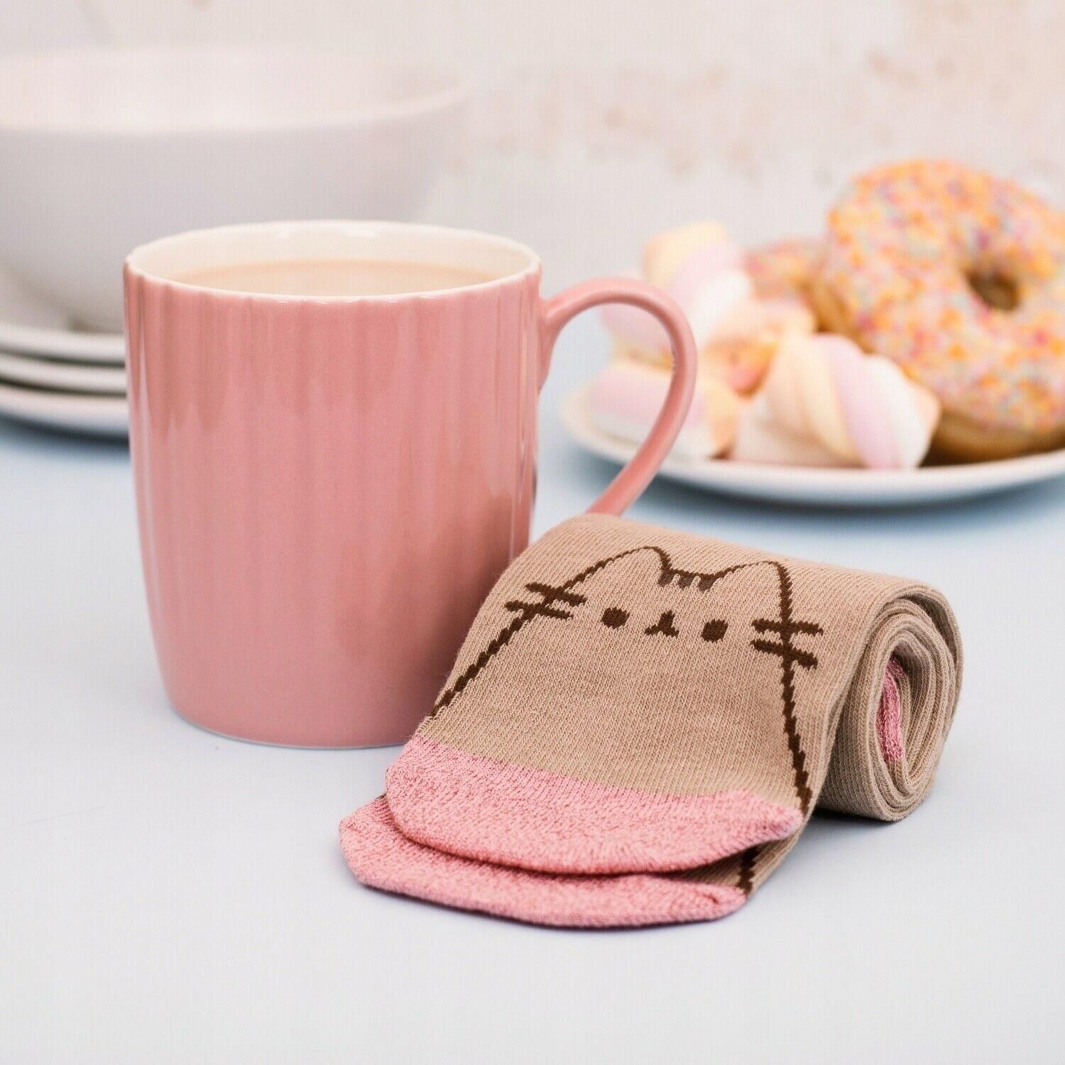Pusheen Kubek 250Ml + Skarpety Pakowany Na Prezent - zdjęcie 2 Pusheen Kubek 250Ml + Skarpety Pakowany Na Prezent