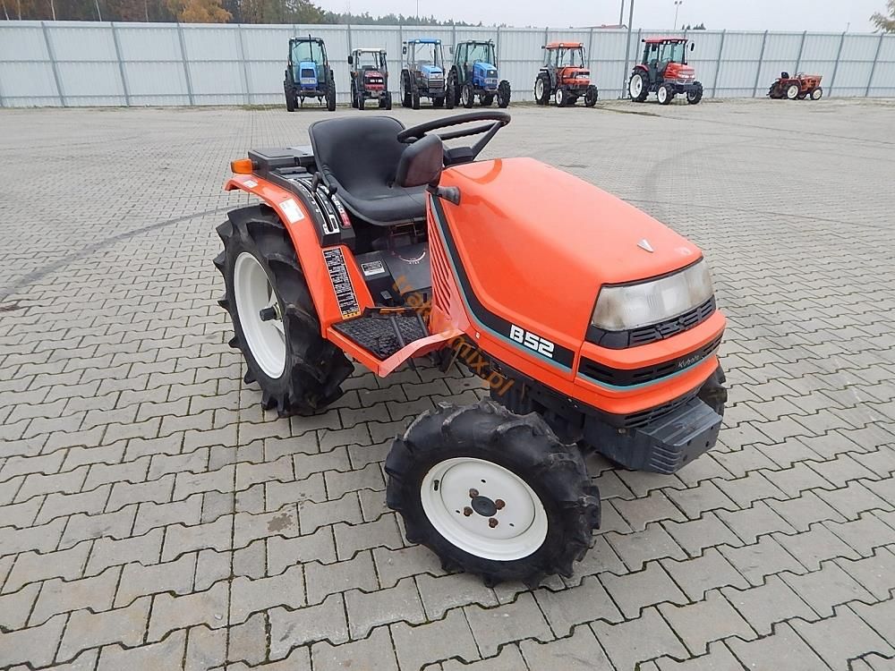 kubota b52 минитрактор