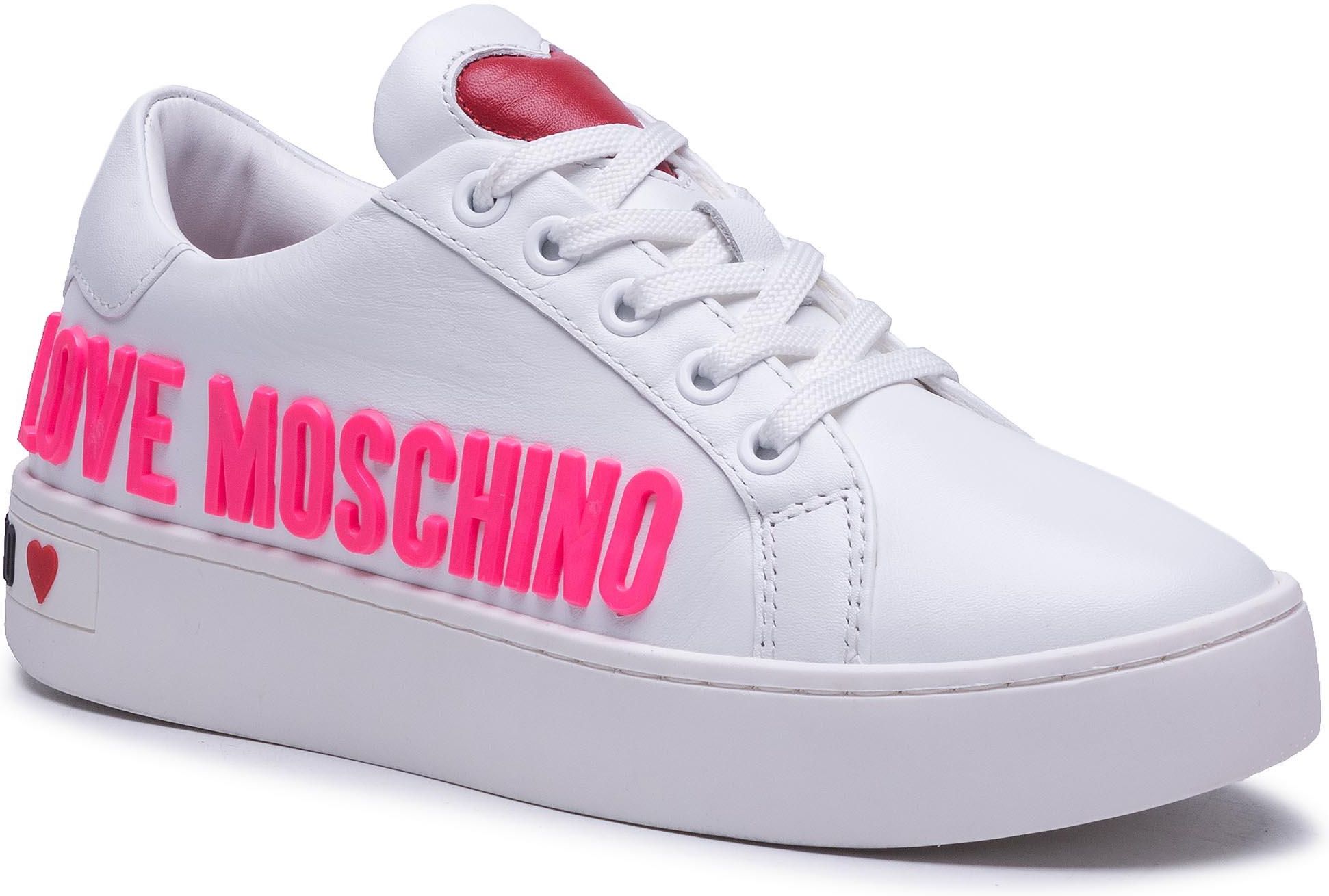 sneakersy love moschino