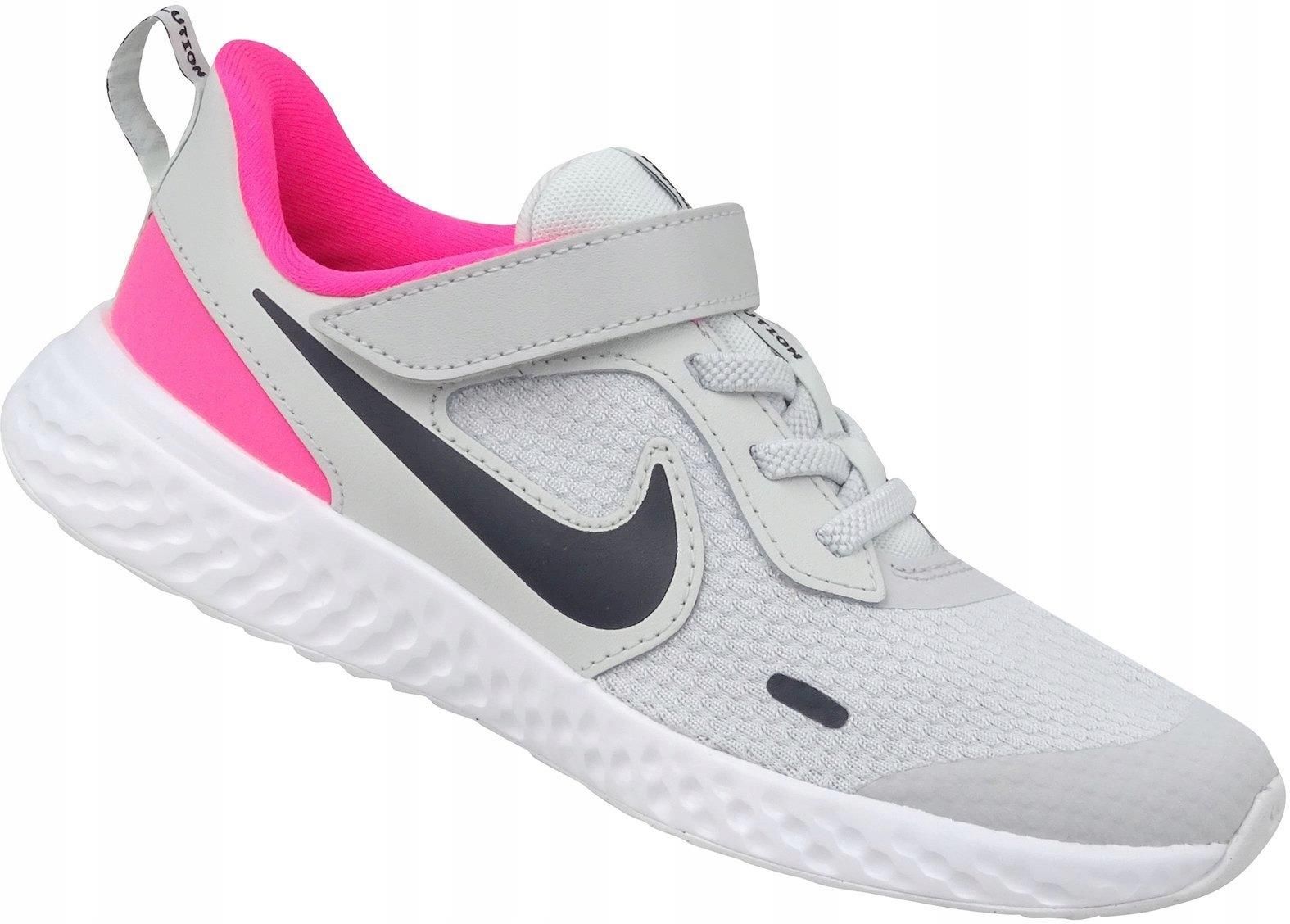 nike revolution 5 33