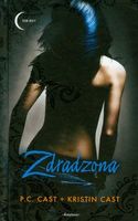 Zdradzona. Dom Nocy. Tom 2