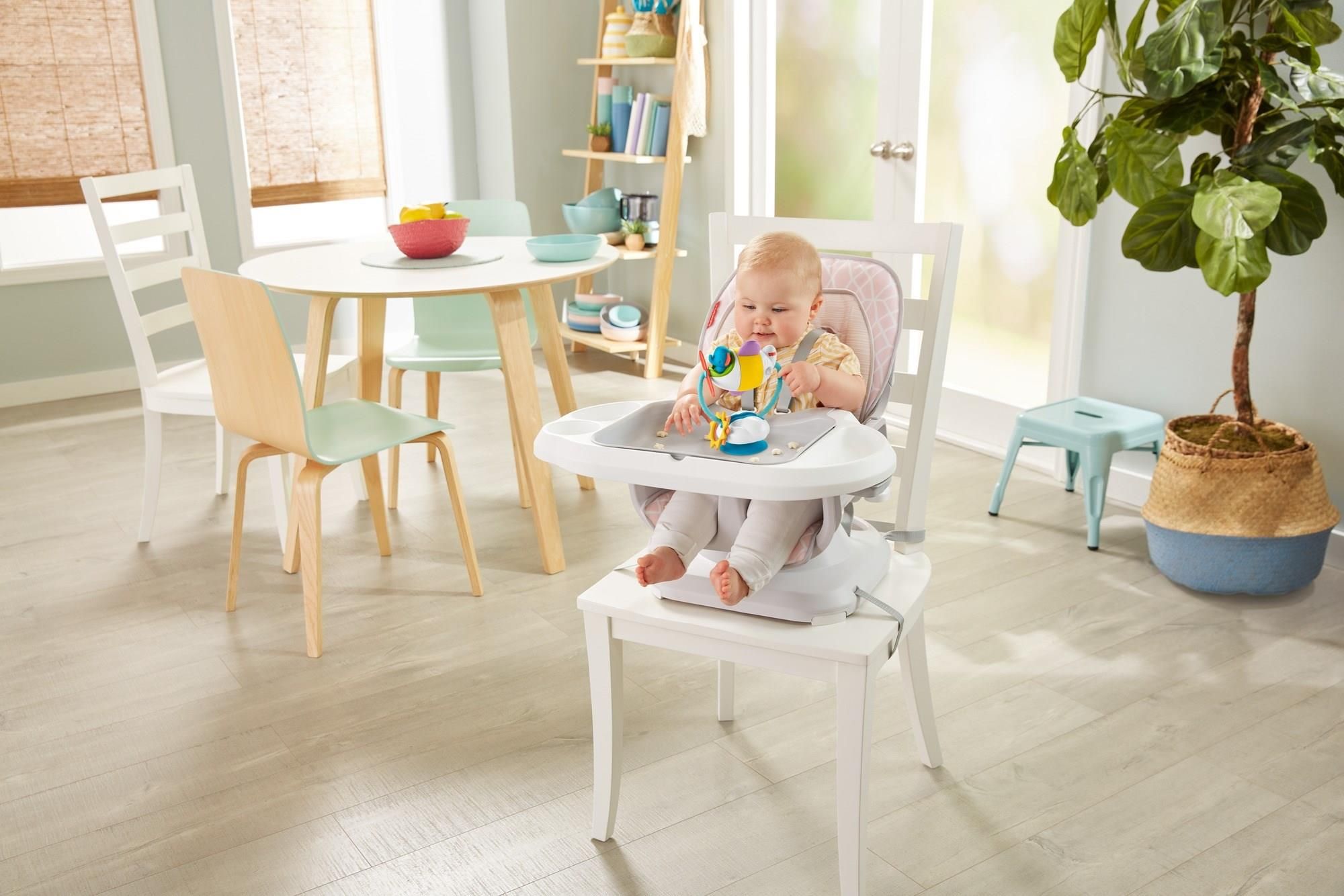 Fisher-Price Aktywizujący samolocik na przyssawce GWW53 - zdjęcie 1 Fisher-Price Aktywizujący samolocik na przyssawce GWW53