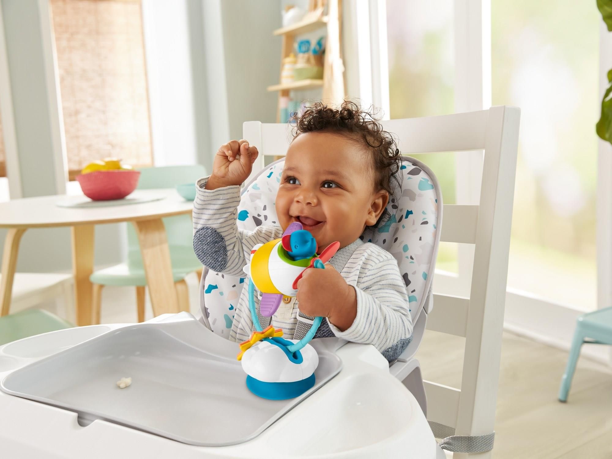 Fisher-Price Aktywizujący samolocik na przyssawce GWW53 - zdjęcie 3 Fisher-Price Aktywizujący samolocik na przyssawce GWW53
