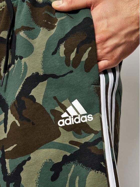 Adidas Szorty sportowe Essentials French Terry Camouflage GK9621 Zielony  Regular Fit - Ceny i opinie - Ceneo.pl