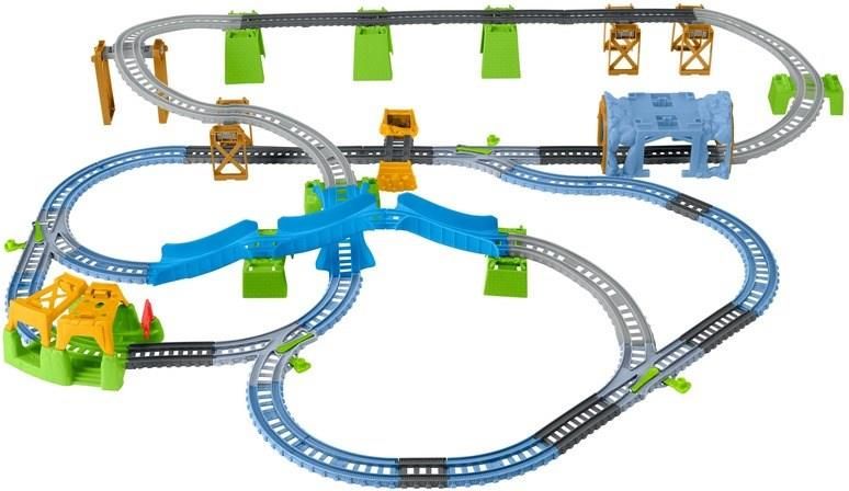 Fisher Price Tomek i Przyjaciele Mega tor kolejowy 6w1 GBN45 - zdjęcie 3 Fisher Price Tomek i Przyjaciele Mega tor kolejowy 6w1 GBN45