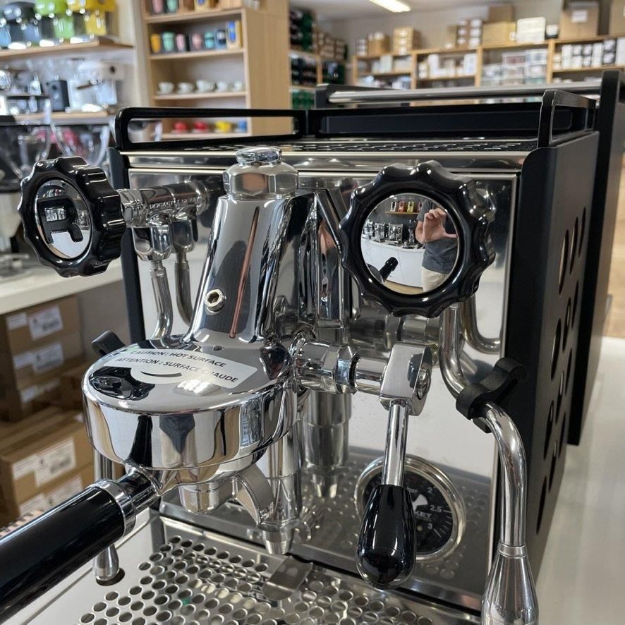 送料無料 百貨店 Rocket na ceny i Opinie - Black/Copper Appartamento Espresso コーヒーメーカー・エスプレッソマシン