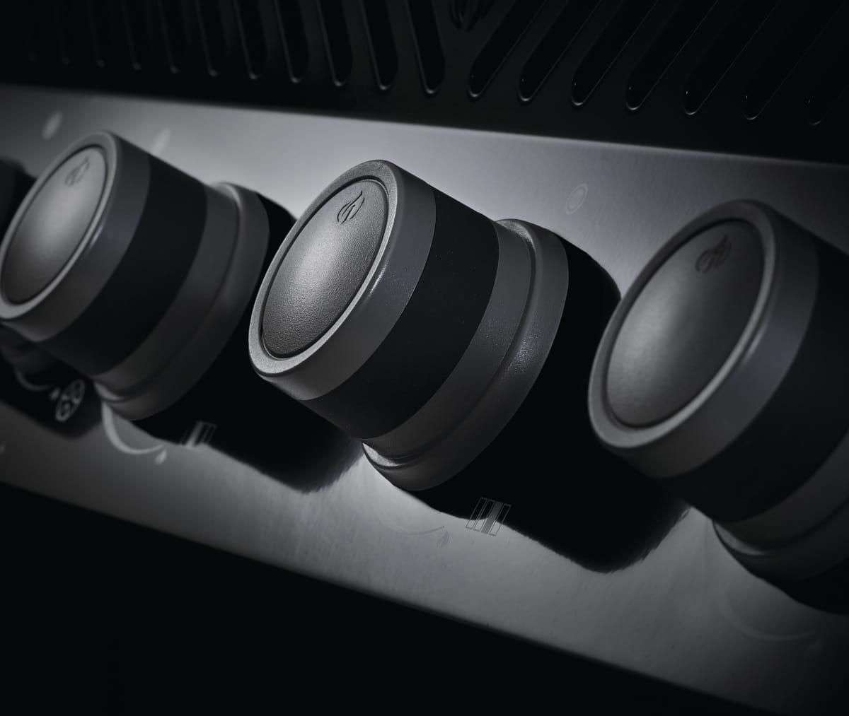фото Гриль газовий мобільний Napoleon Rogue XT 525 Black (RXT525SIBPK-1)