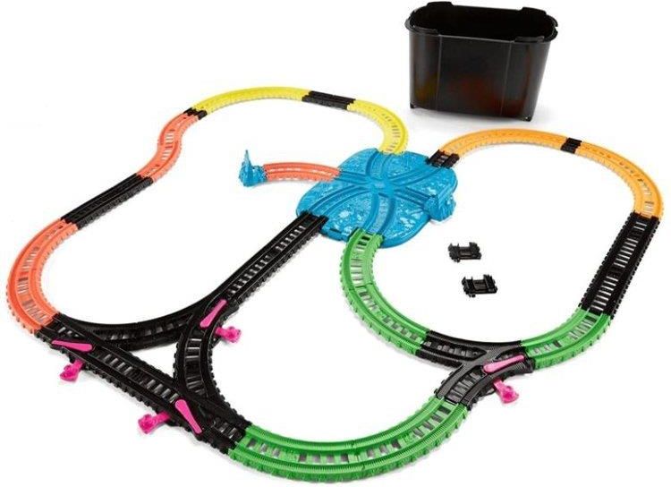 Fisher-Price Tomek i Przyjaciele Track Master - Pudełko budowniczego Tor świecący w ciemności FJL38