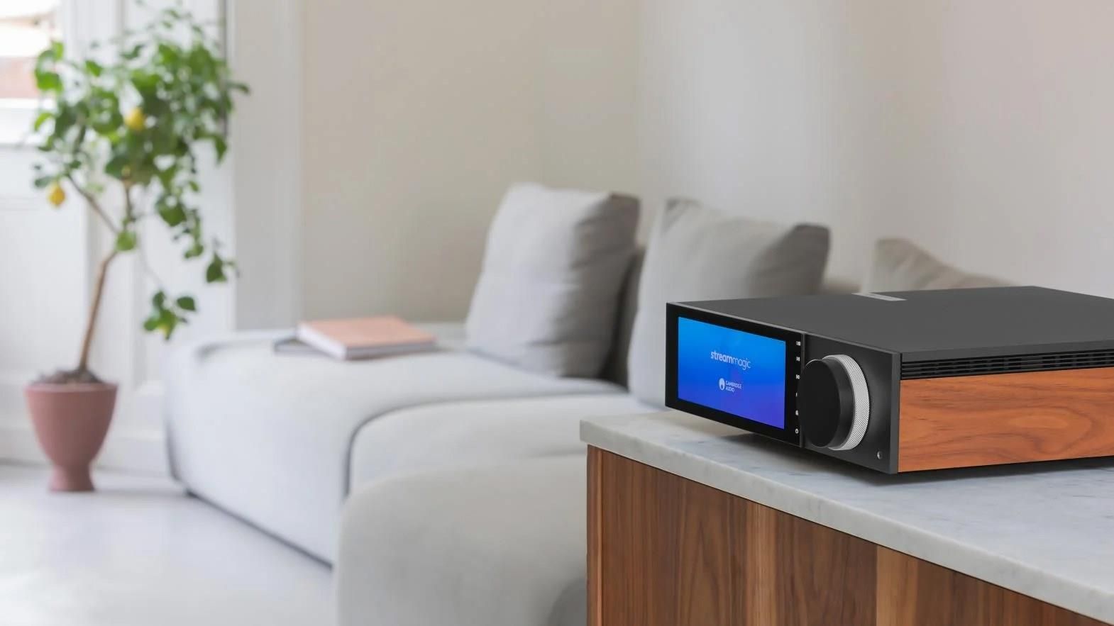 Cambridge Audio Evo 75 - zdjęcie 2 Cambridge Audio Evo 75