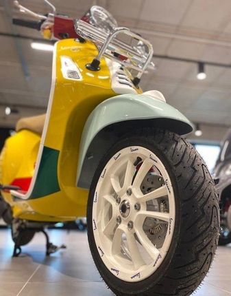 Limited Edition Vespa Sean Wotherspoon Prezzo Vespa Sprint Sean