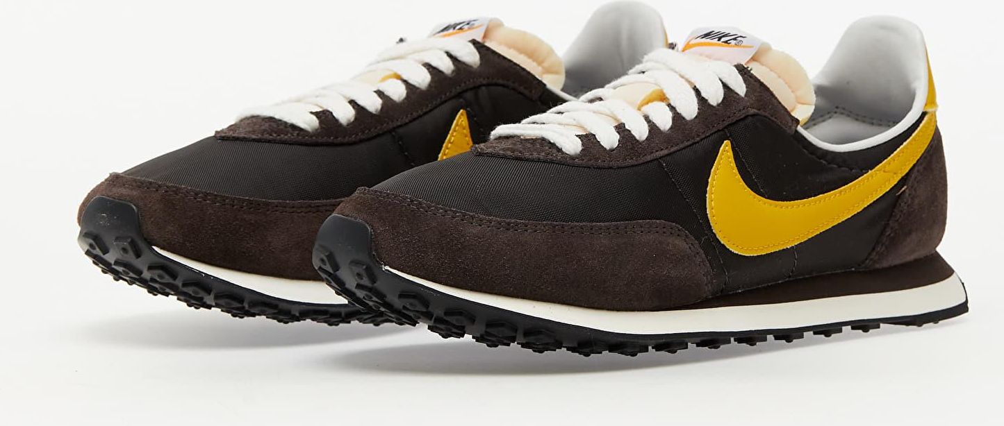 nike waffle 2 sp velvet brown & white