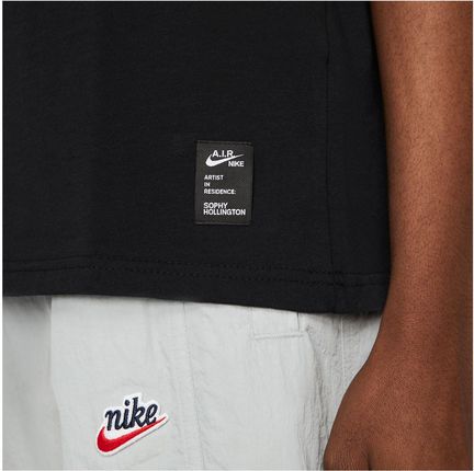 nike sophy hollington