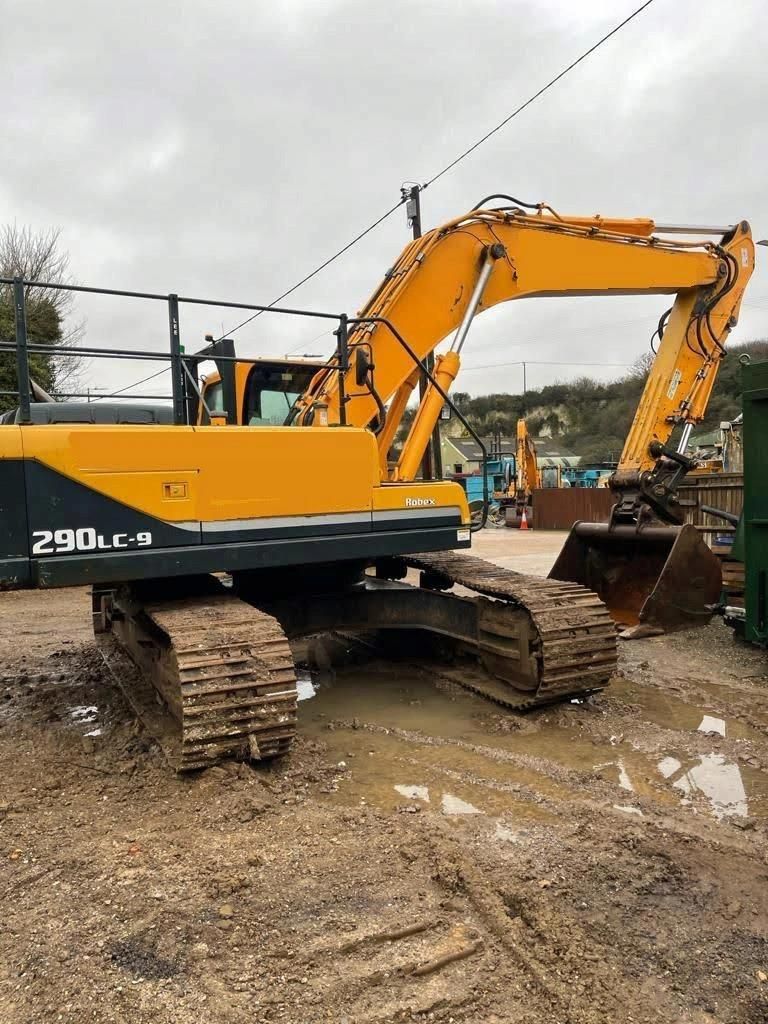 Hyundai ROBEX 290 LC-3 - Pelle sur chenilles