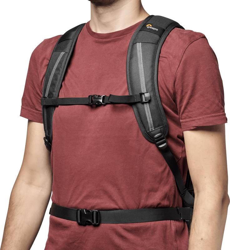 Plecak Lowepro Flipside BP 300 AW III Czarny - zdjęcie 3 Plecak Lowepro Flipside BP 300 AW III Czarny