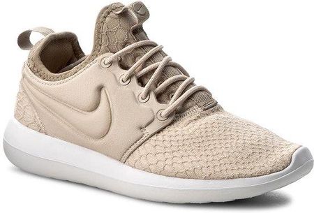 Nike w 2024 roshe two se