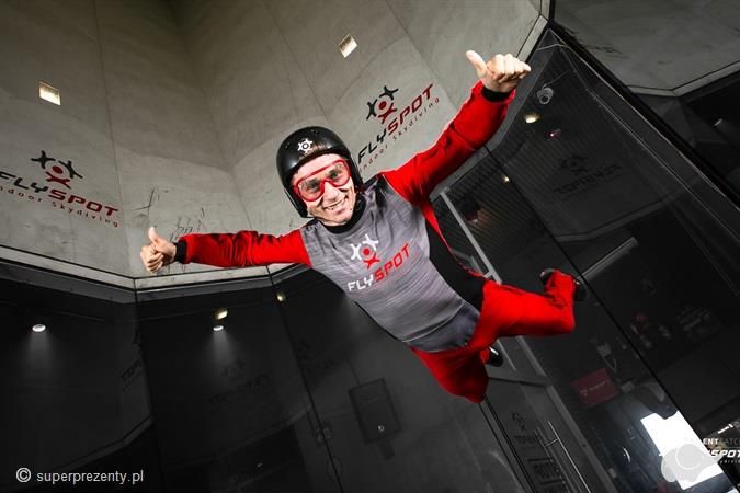 FlySpot indoor skydiving