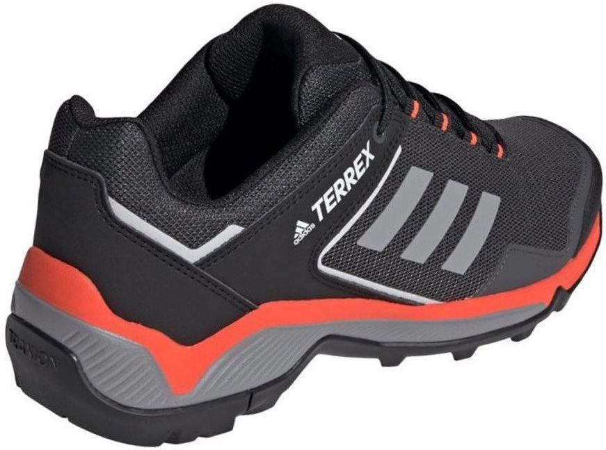 nike revol