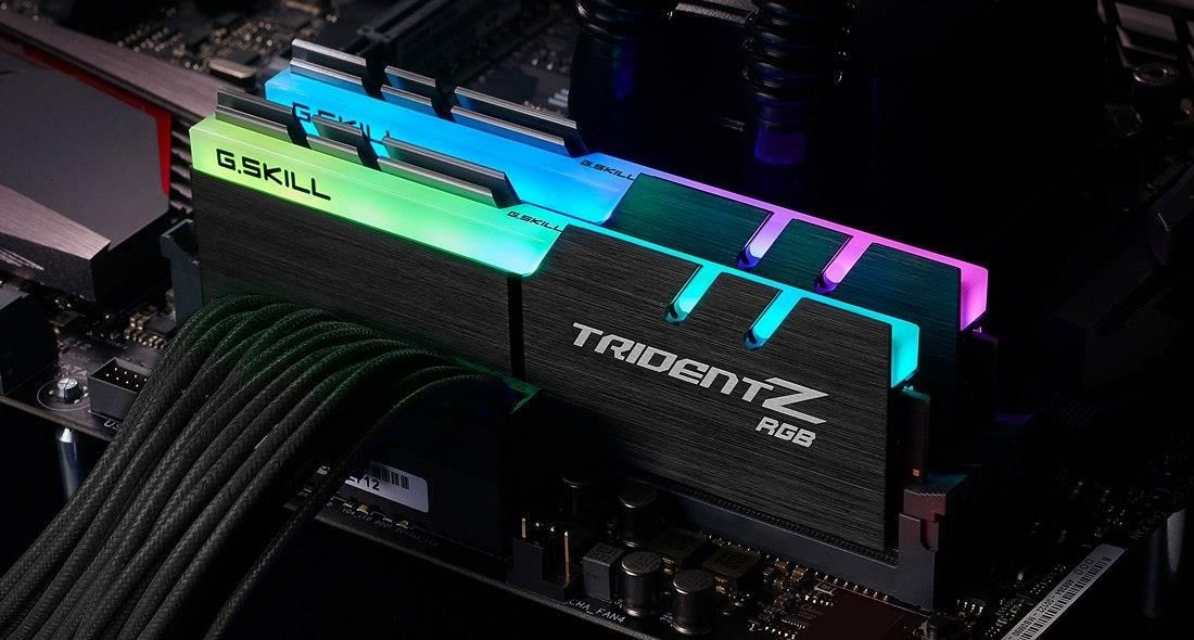 Pamięć RAM G.Skill TridentZ RGB DDR4 32GB 4400MHz CL19