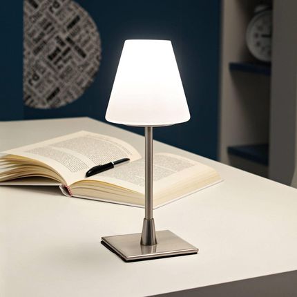 Fabas Luce Lampa stołowa LED Lucy ze ściemniaczem, chrom