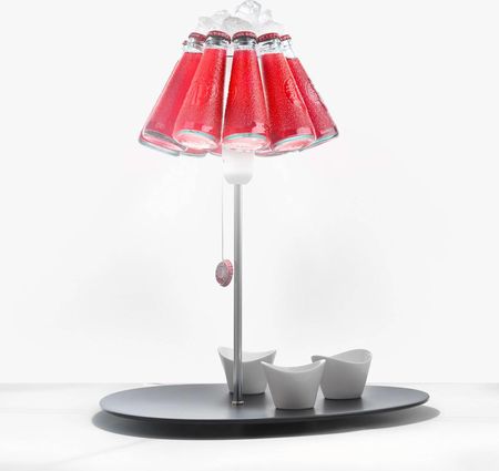 Ingo Maurer Campari Bar lampa stołowa z butelek