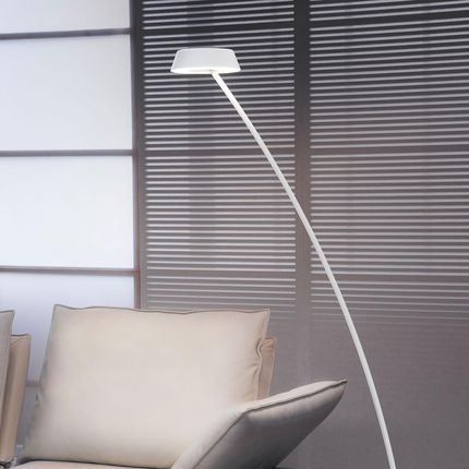 Oligo Glance lampa stojąca wygięta biała matowa