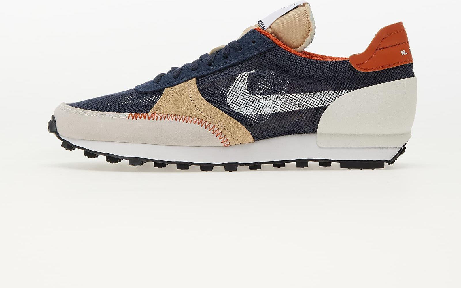 nike daybreak type thunder