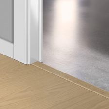 Zdjęcie Quick-Step Profil Dąb beżowy lakierowany 2150x48x13mm (QSINCP04750) - Wrocław
