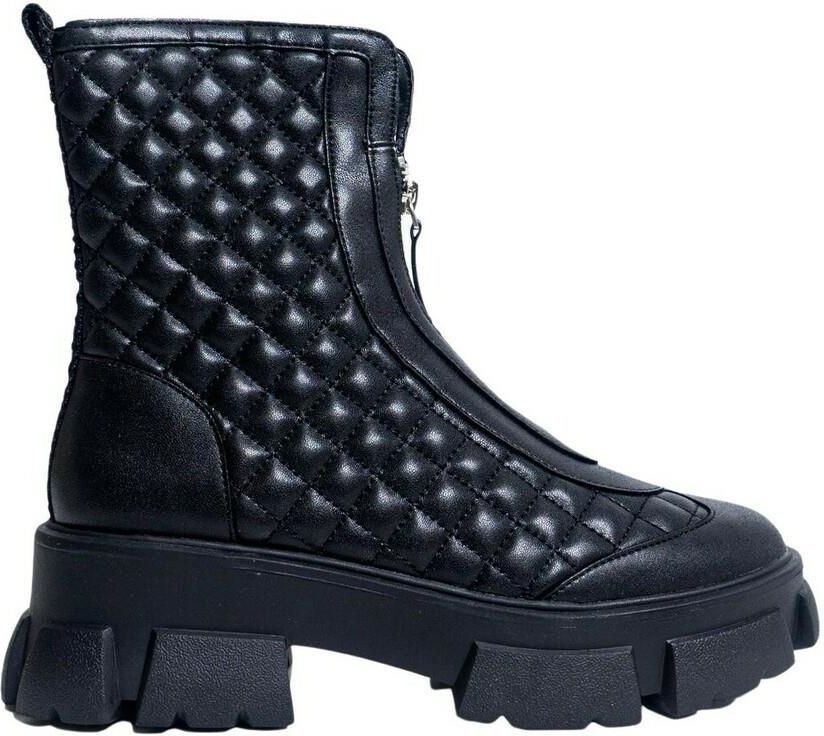 steve madden moon boots