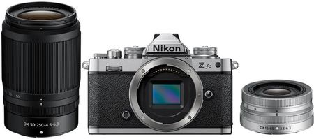Nikon Z fc + 16-50mm f/3.5-6.3 VR + 50-250mm f/4.5-6.3 VR