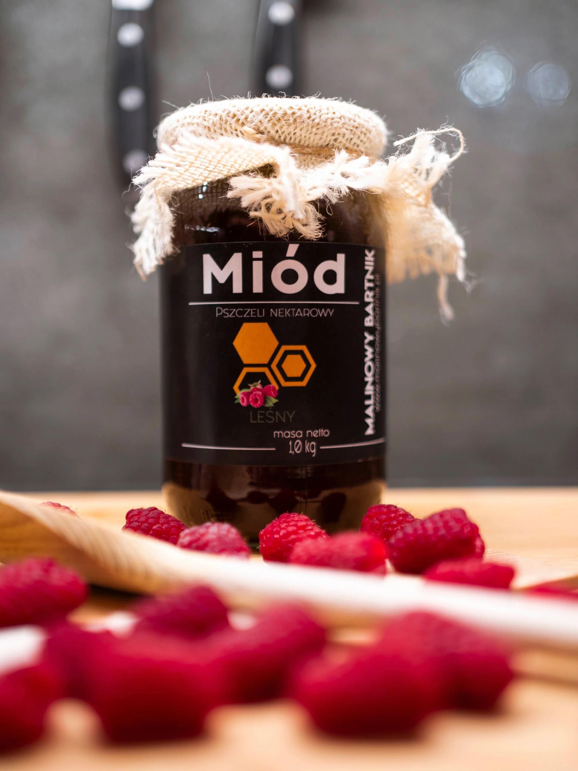 Malinowy Bartnik Miód Leśny 1kg - zdjęcie 3 Malinowy Bartnik Miód Leśny 1kg