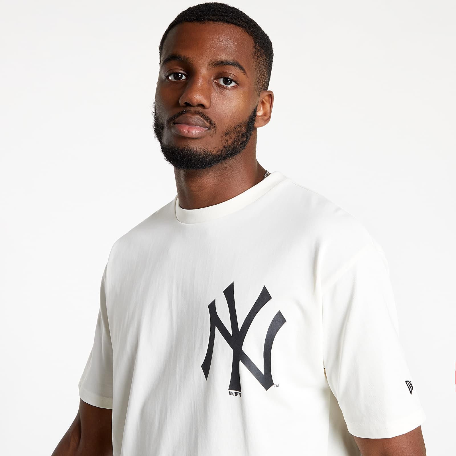 New Era MLB BIG OVERSIZED NEW YORK YANKEES - T-shirt z nadrukiem