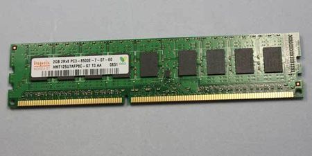 Hynix 1x 1GB HYNIX ECC UNBUFFERED DDR3 1066MHz PC3-8500E UDIMM HMT112U7BFR8C-G7