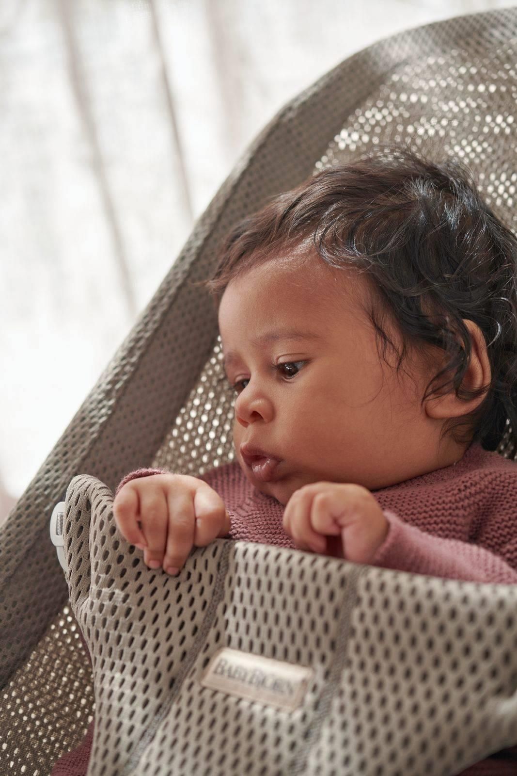 BABYBJORN leżaczek BLISS MESH Szary Beż