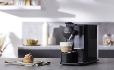 Nespresso Lattissima One ブラック Ekspres kapsułkowy De'Longhi Nespresso Lattissima One EN510
