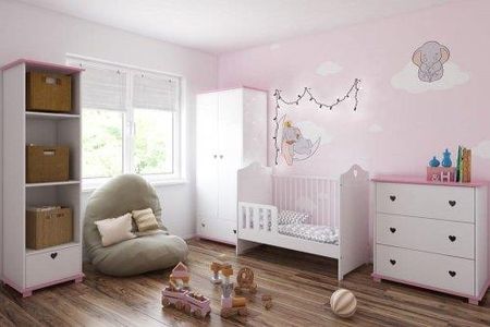 Pinewood Bella zestaw mebli niemowlęcych 4el łóżeczko-tapczanik 120x60cm szafa regał komoda kolor biało-różowy