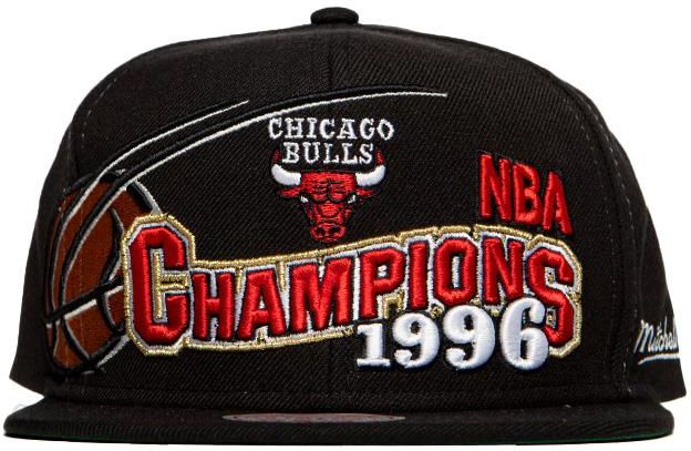 Mitchell & Ness Chicago Bulls 96 CHAMPIONS WAVE SNAPBACK HWC Black - BLACK