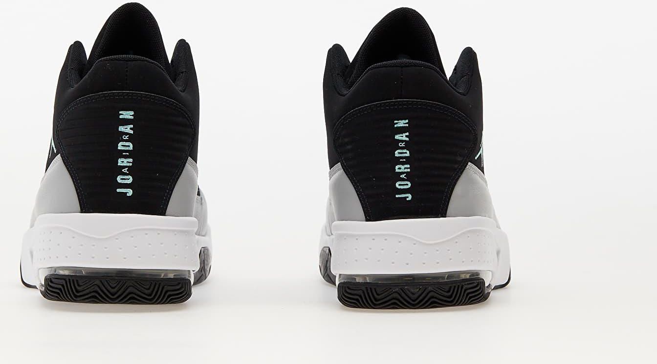 jordan max aura 2 black tropical