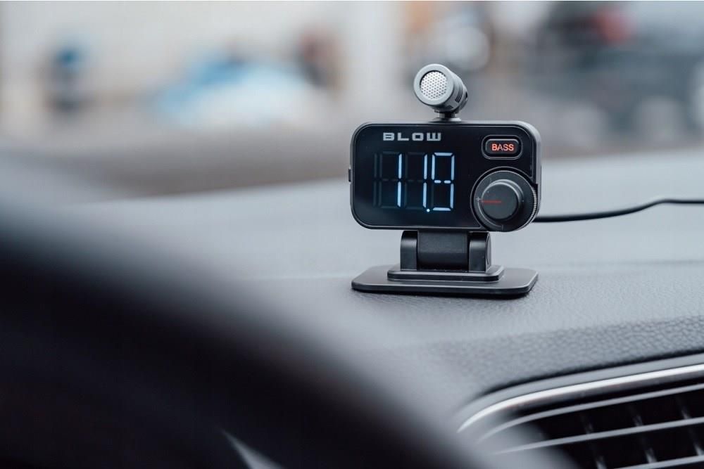 Zestaw głośnomówiący transmiter FM BLOW Bluetooth 5.0 + Quick Charge 3.0 - zdjęcie 3 Zestaw głośnomówiący transmiter FM BLOW Bluetooth 5.0 + Quick Charge 3.0