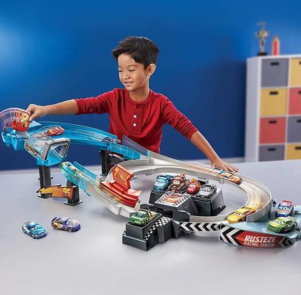 Mattel Disney Cars Tor Samochodowy Dwuobwodowy Tor Żużlowy GRJ50