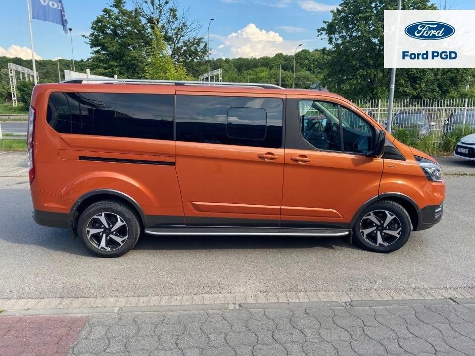 ford tourneo custom active