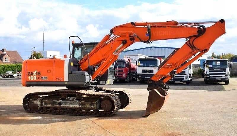 i-koparka-gasienicowa-hitachi-