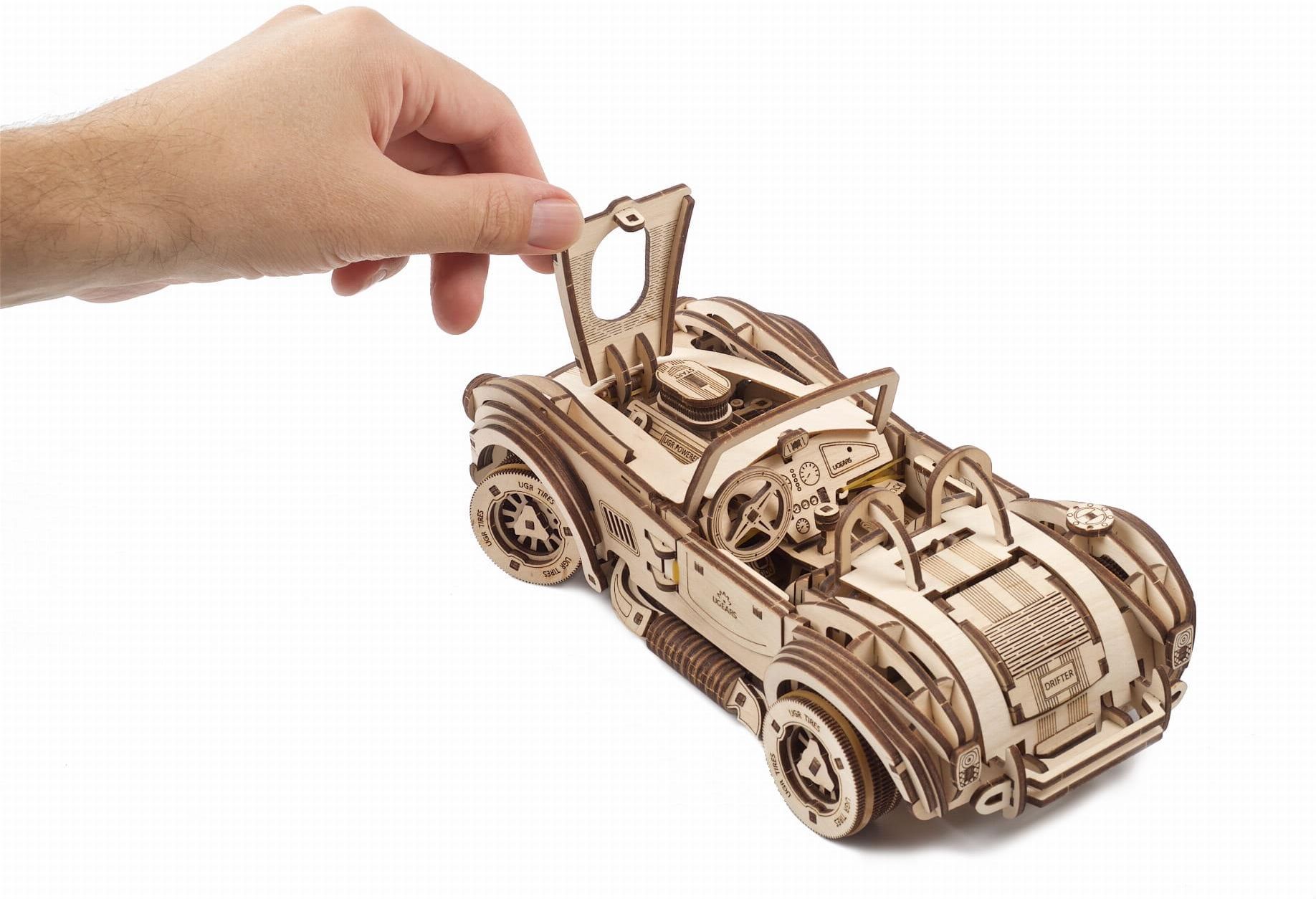 Ugears Auto Wyścigowe Cobra Drift Racing Car Model Drewniany Mechaniczny - zdjęcie 3 Ugears Auto Wyścigowe Cobra Drift Racing Car Model Drewniany Mechaniczny