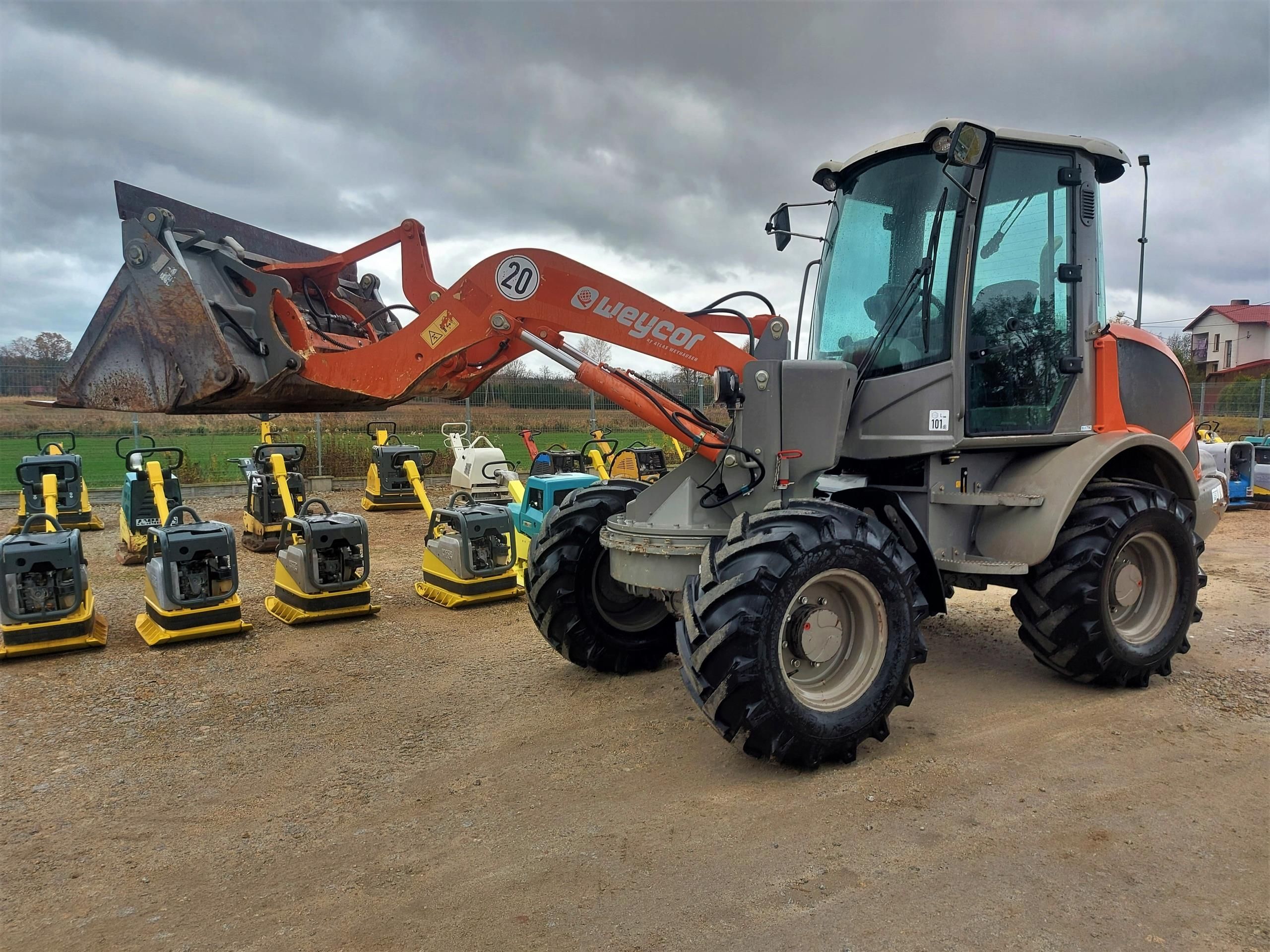 Ładowarka Kołowa WEYCOR 75e S 17r! 6,6T ATLAS Opinie i ceny na 