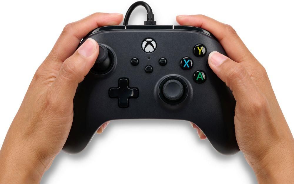 PowerA Xbox Series Pad przewodowy Czarny 1519265-01 - zdjęcie 4 PowerA Xbox Series Pad przewodowy Czarny 1519265-01