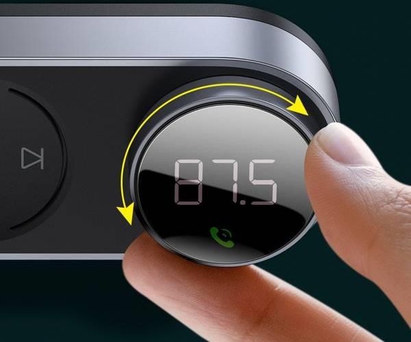 Baseus Solar Car Wireless Player | Solarny transmiter odtwarzacz MP3 do samochodu Bluetooth 5.0 AUX USB - zdjęcie 3 Baseus Solar Car Wireless Player | Solarny transmiter odtwarzacz MP3 do samochodu Bluetooth 5.0 AUX USB