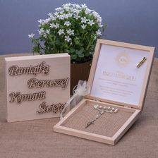 Pamiątka Pierwszej Komunii Świętej - pudełko prezentowe z różańcem (4001041)